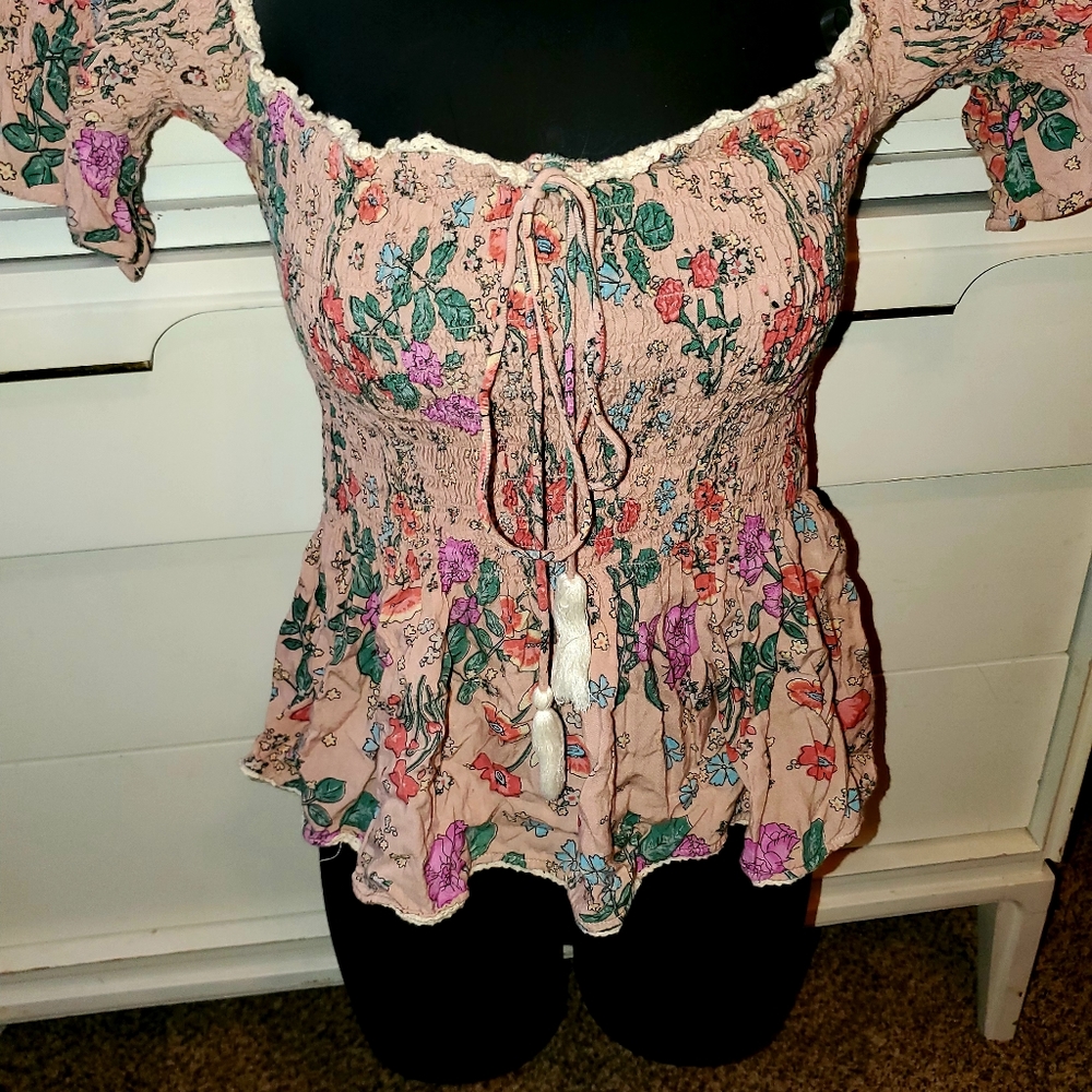 Hippie laundry crop top
